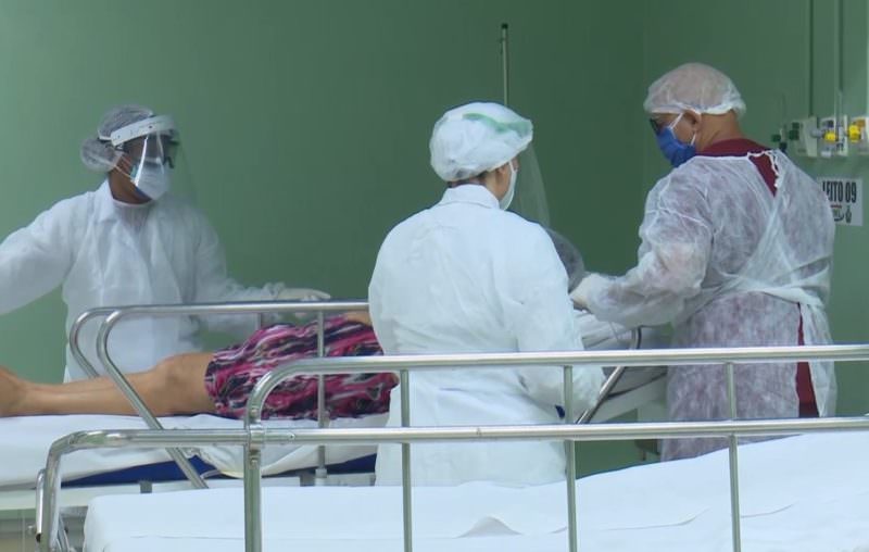 Amazonas registra 515 novos casos de covid e oito mortes