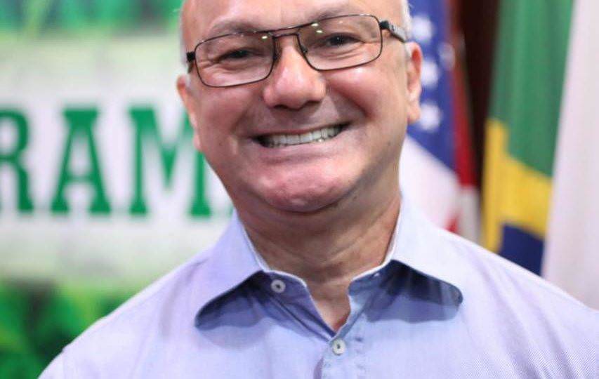 Menezes diz que só perde para Amazonino em 'pesquisa interna' para Senado 2022