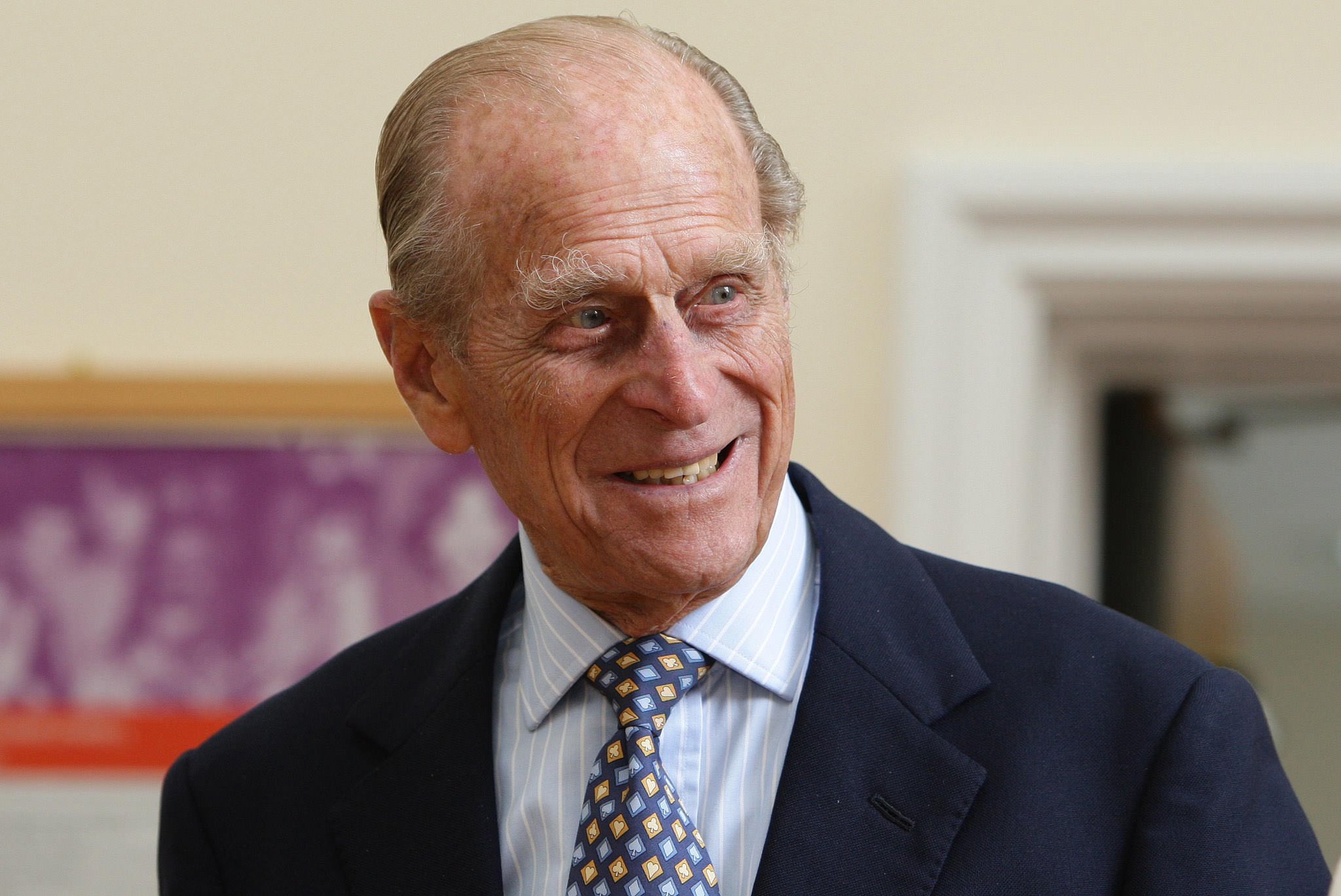 Morre aos 99 anos o príncipe Philip, marido da rainha Elizabeth