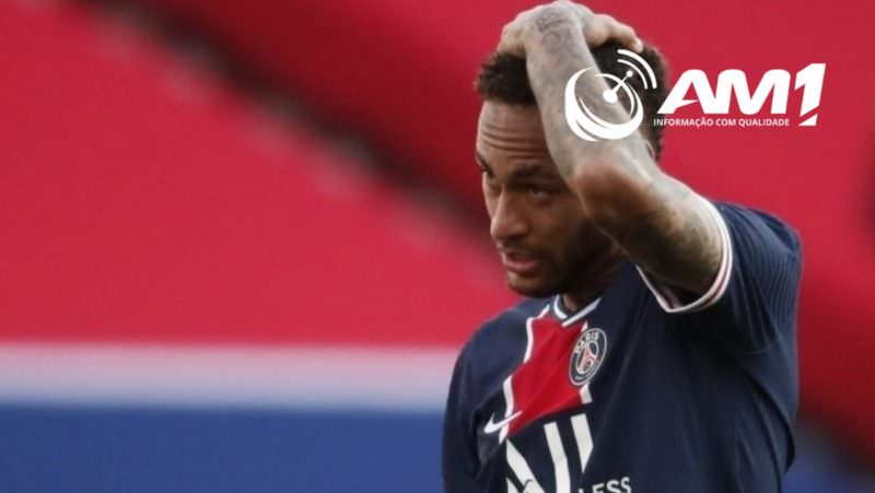 Neymar pode ficar até três jogos sem jogar após expulsão em partida contra o Lille