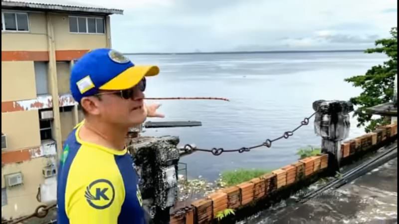 Em vídeo, David Almeida promete restaurante e marina à beira do Rio Negro