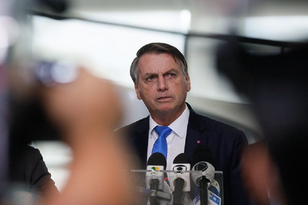 Bolsonaro sanciona novo marco legal de licitações