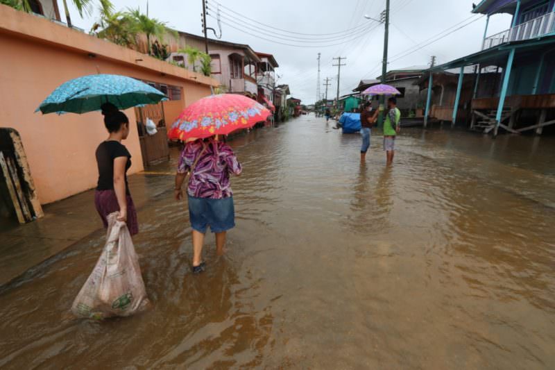 Cheia: moradores podem relatar danos através do 'Zap da Enchente'