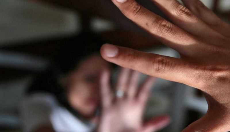 Adolescente pede socorro e revela à tia que sofre estupro há 7 anos em Jutaí