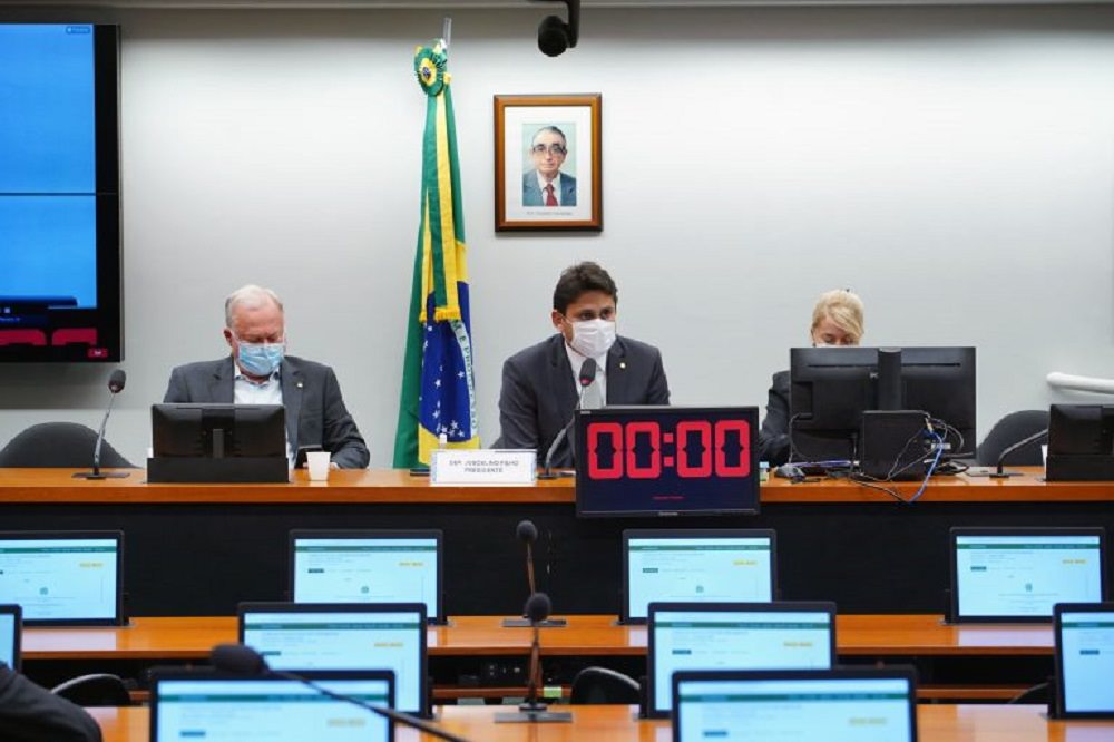 Conselho de Ética discutirá parecer sobre representações contra Eduardo Bolsonaro