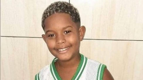 Caso Kaio: menino vítima de bala perdida é sepultado hoje no Rio de Janeiro