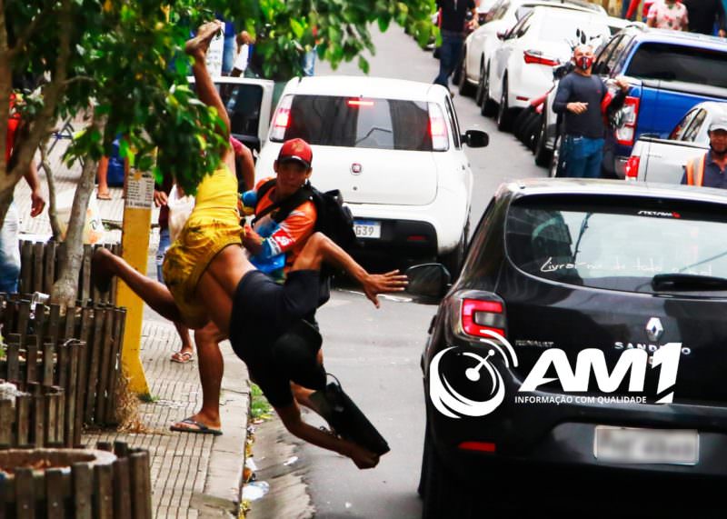 Exclusivo: Motorista atropela assaltante no Centro de Manaus após tentativa de roubo