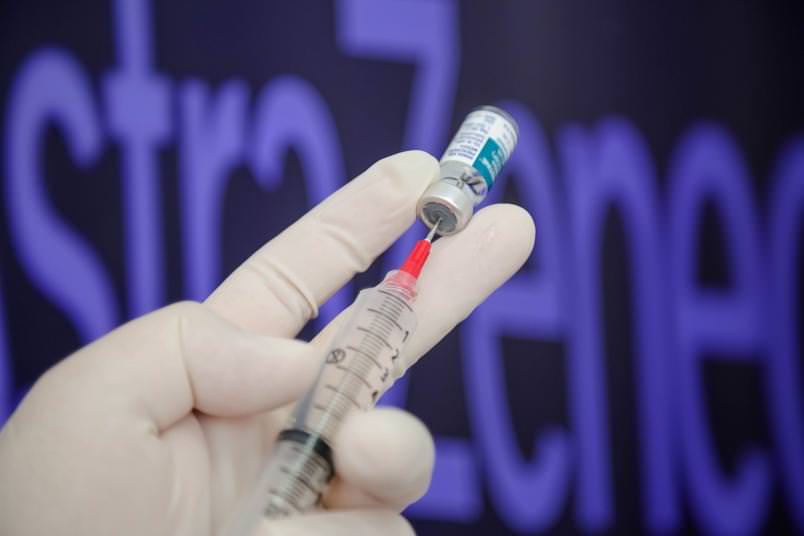 9,1 milhões de doses de vacinas contra a Covid-19 serão distribuídas nesta quinta-feira