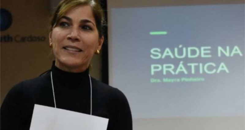 CPI da covid-19 convoca Mayra Pinheiro, a 'capitã cloroquina' para depor
