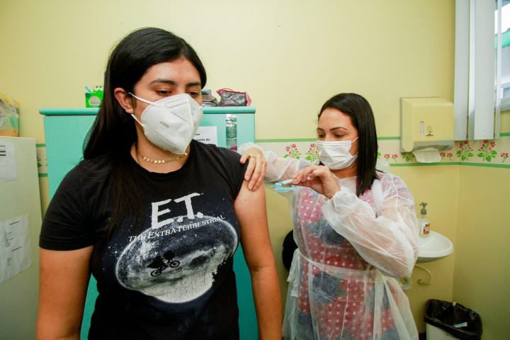Amazonas já aplicou 1,73 milhão de vacinas contra covid-19