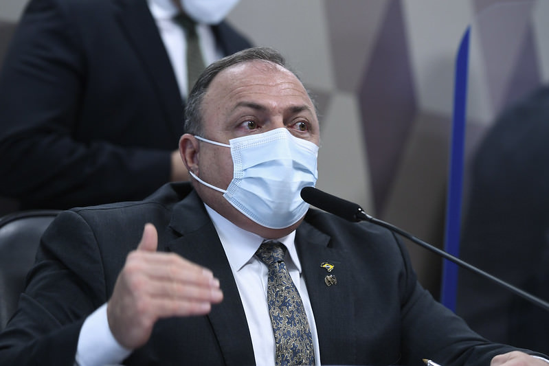 Políticos do AM apontam mentiras de Pazuello sobre crise de oxigênio no Amazonas