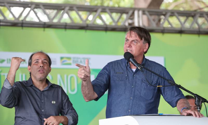 PCdoB entra na Justiça contra ‘campanha antecipada’ de Bolsonaro