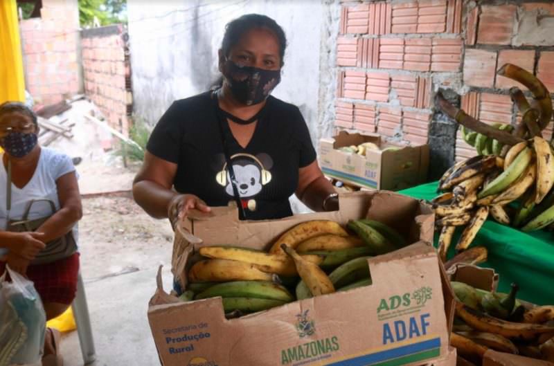 7.5 toneladas de alimentos foram doadas para instituições que atendem famílias em risco social no AM