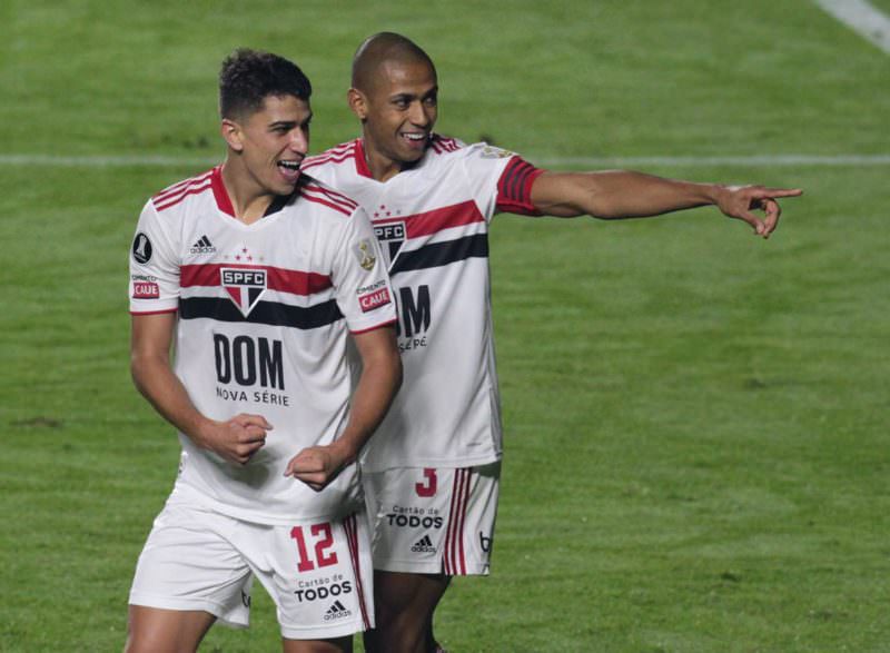 São Paulo, Flu e Galo dominam noite da Libertadores e garantem classificação