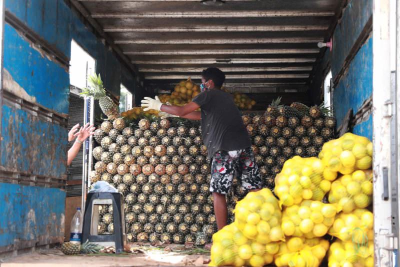Mais de 12 toneladas de alimentos são entregues para instituições sociais em Manaus