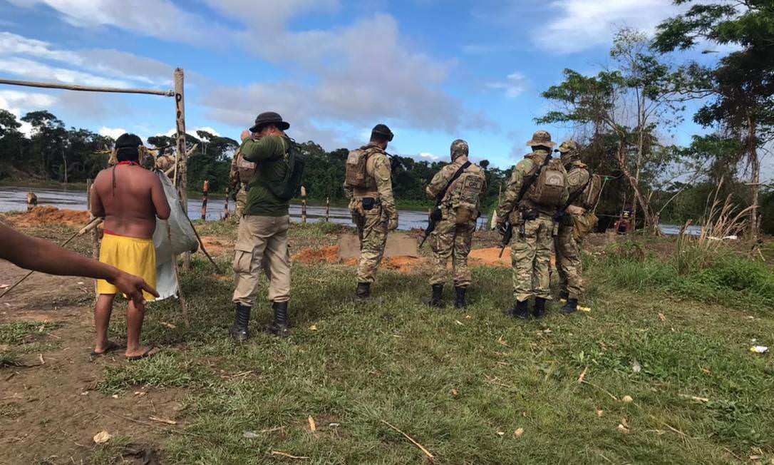Garimpeiros atiram contra equipe da PF que apurava ataque a yanomamis