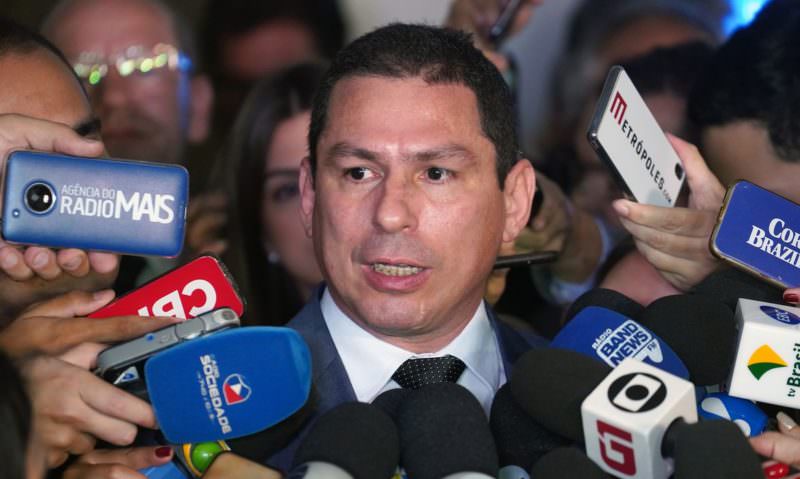 Marcelo Ramos critica terceira via por falta de propostas