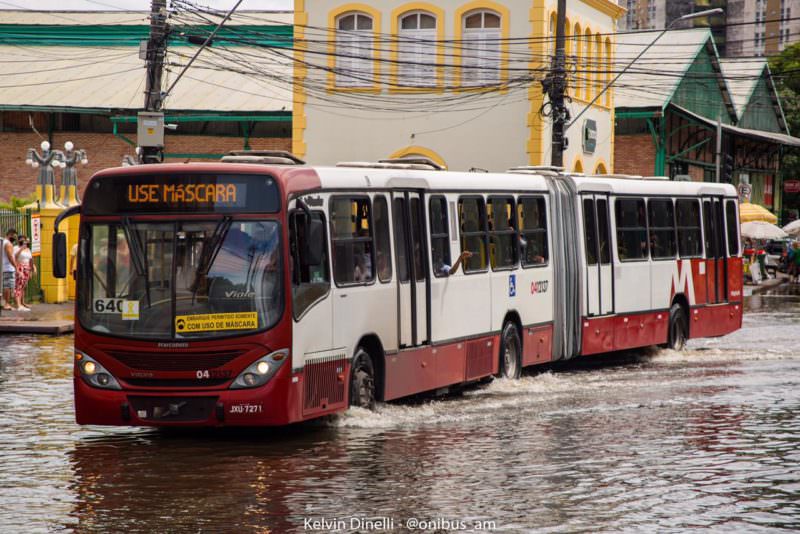 Ônibus articulados alteram rotas no Centro de Manaus
