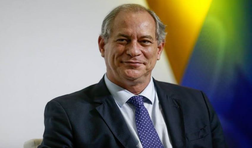 Ciro Gomes suspende pré-candidatura à Presidência após aprovação de PEC dos Precatórios