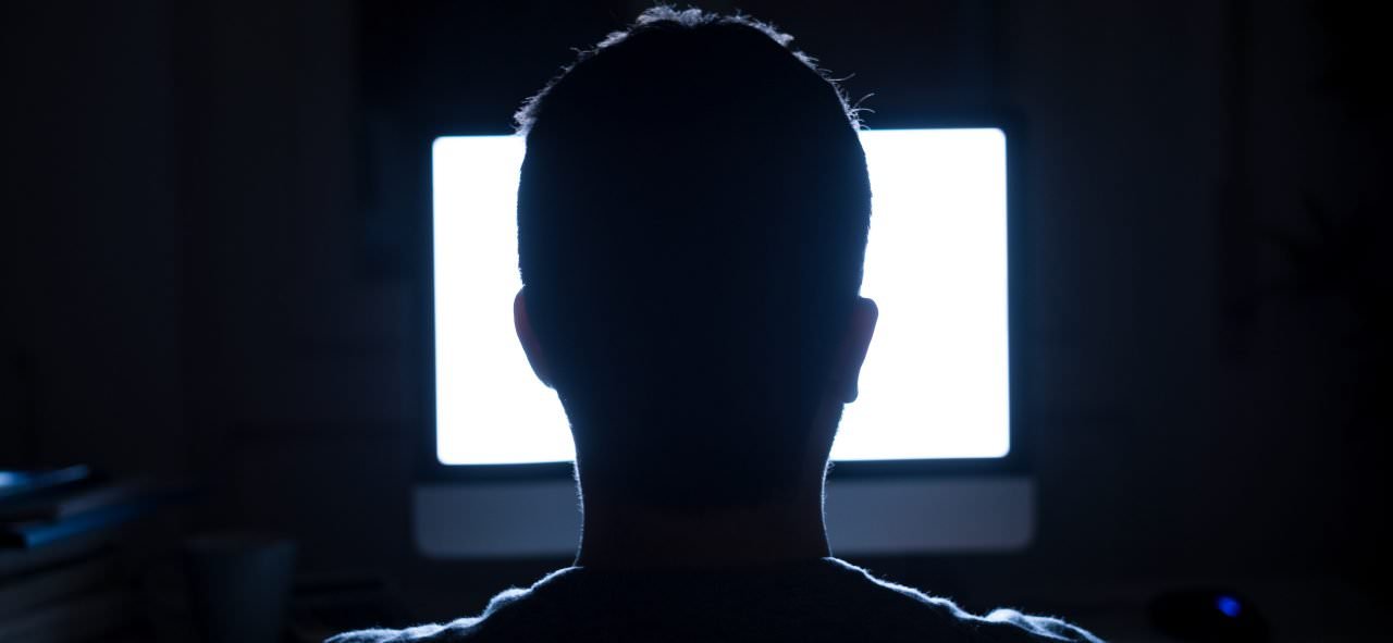 Horror: maior site de pornografia infantil é derrubado com 400 mil usuários