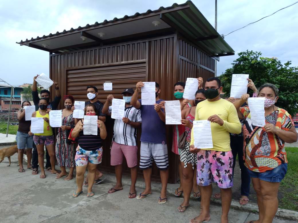 Famílias questionam Prefeitura de Manaus por interditar quiosques no bairro Alvorada