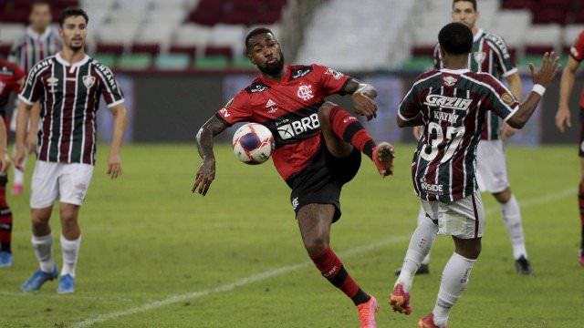 Fluminense e Flamengo empatam em primeiro jogo da final do Carioca