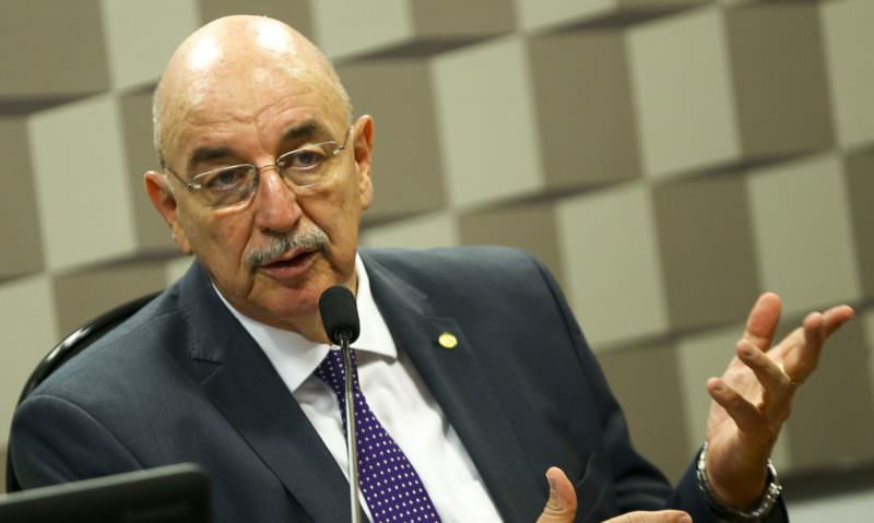 Osmar Terra abre a semana de depoimentos na CPI da Covid