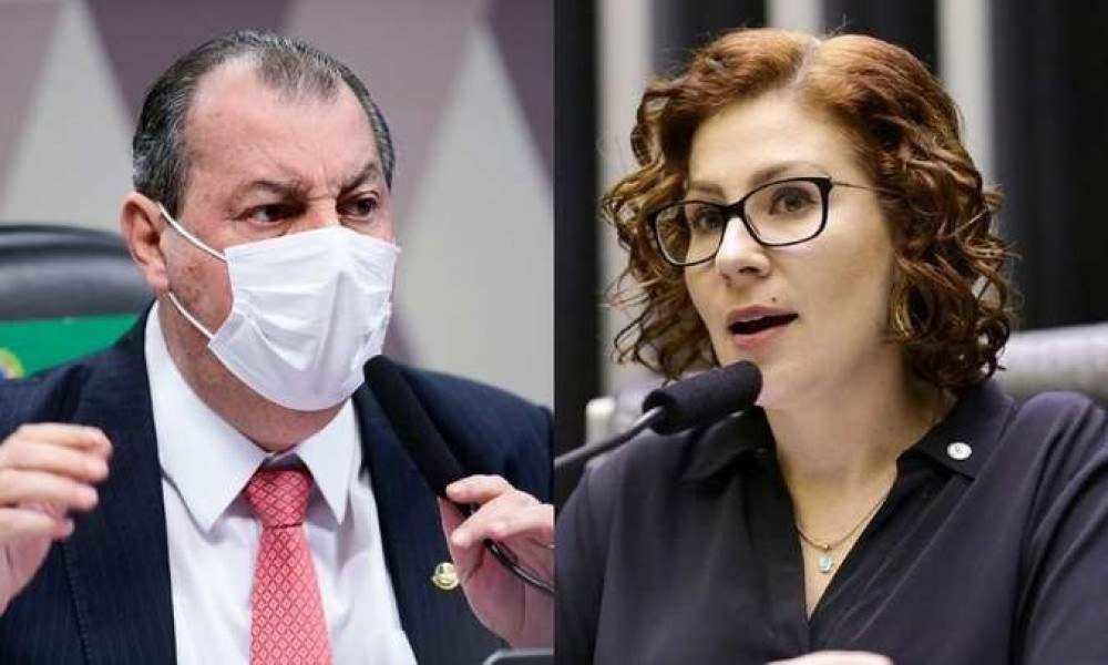 Omar Aziz e Carla Zambelli trocam farpas: 'Faça alguma coisa de útil'