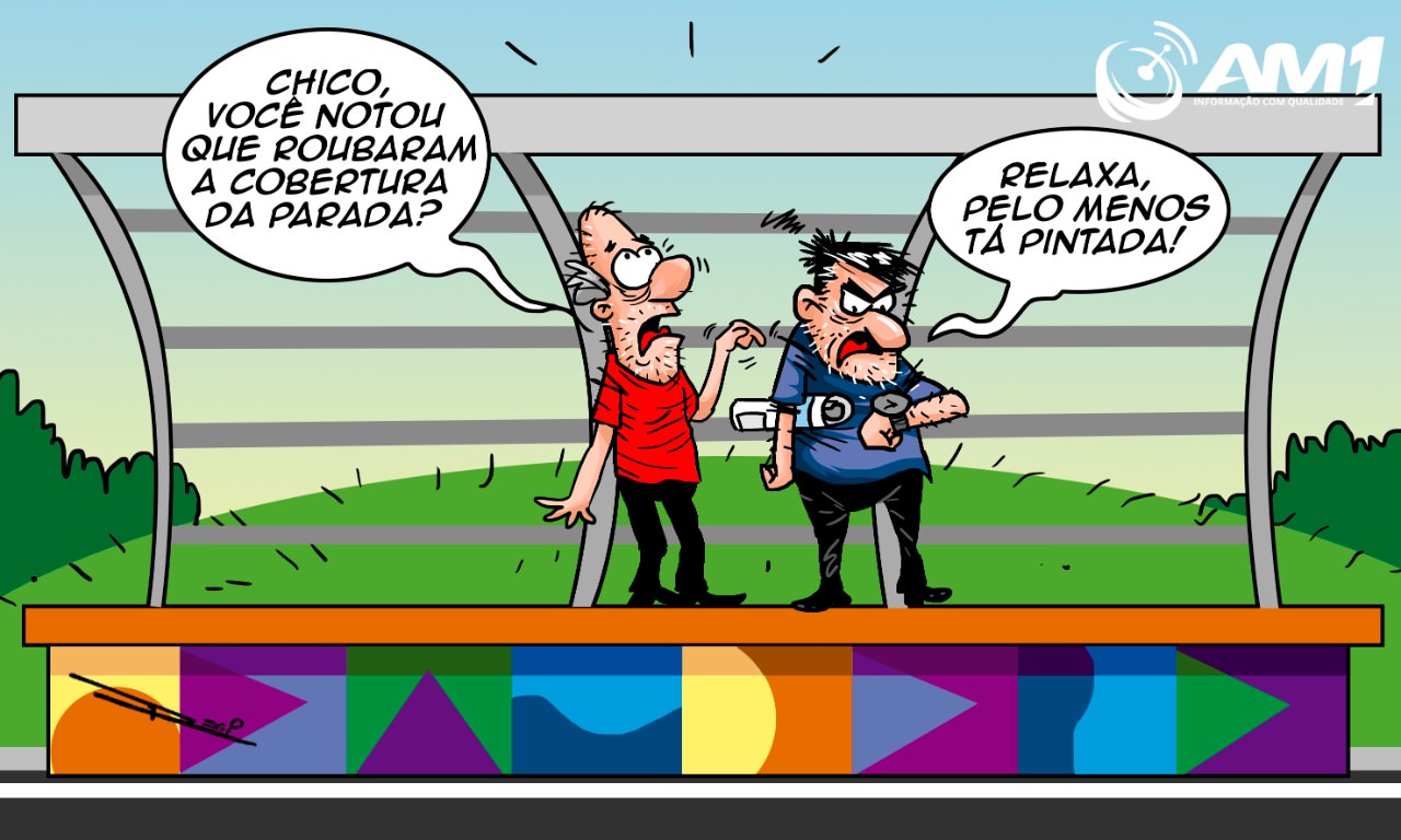 Paradas de ônibus ficam sem teto na avenida Flores