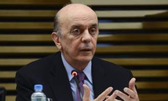 José Serra encerra período de isolamento após contrair covid-19