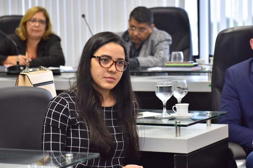 Processo sobre funcionários fantasmas de Mayara Pinheiro está na reta final, diz TCE