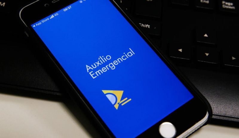 Auxílio emergencial é liberado para saque aos nascidos em junho