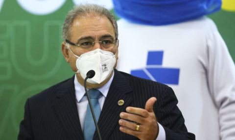 'Quero ser lembrado como o homem que acabou com a pandemia', diz Queiroga