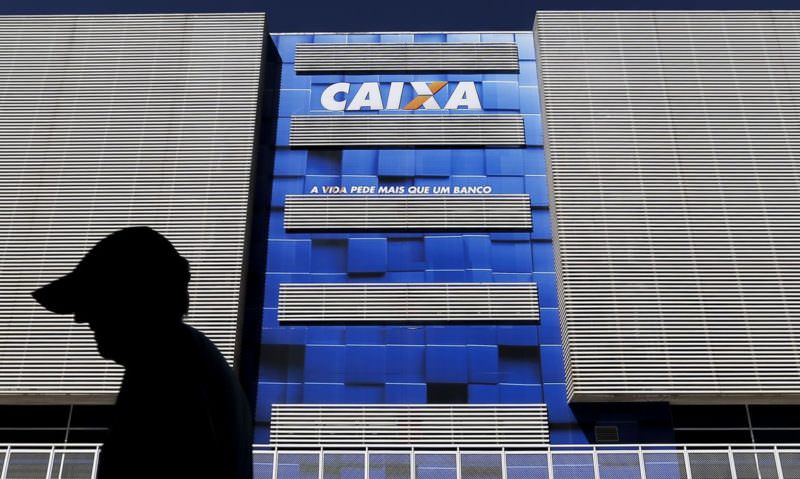 Polícia Federal prende suspeito de invadir rede interna da Caixa