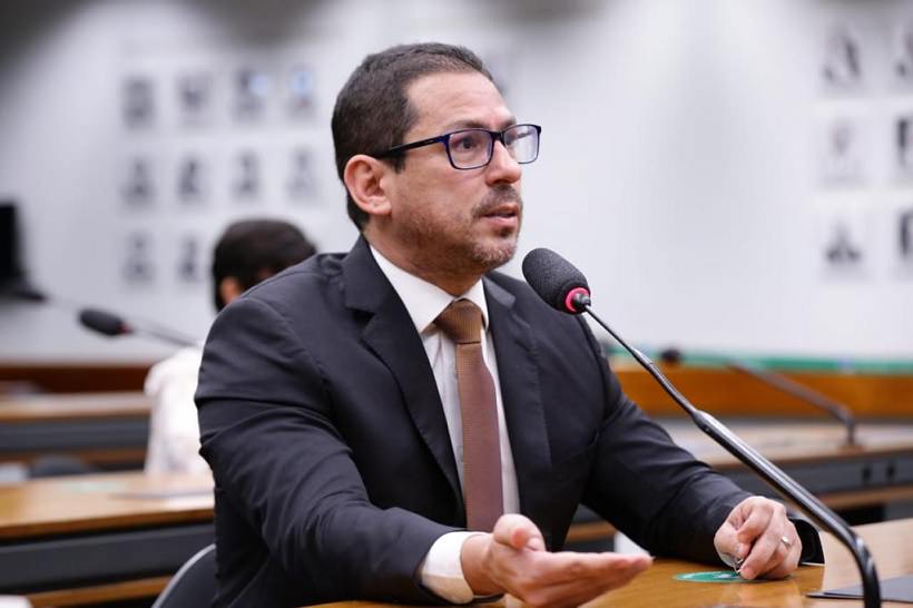 ‘Absolutamente correta’, diz Marcelo Ramos sobre decisão de bloquear Telegram no Brasil