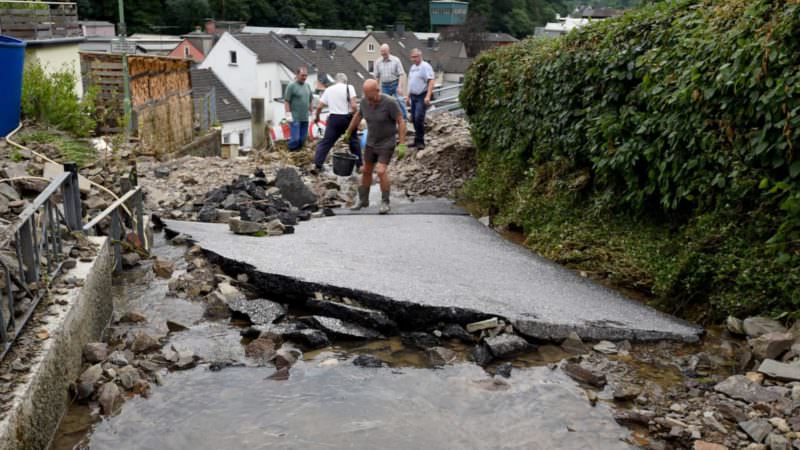 Mais de 30 pessoas morrem em inundações na Europa Ocidental