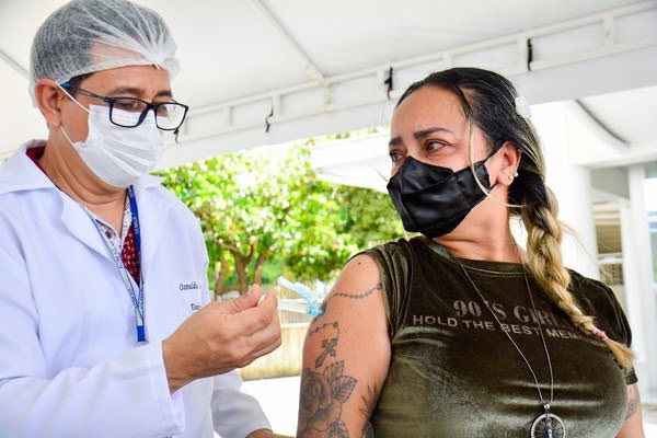 Amazonas já aplicou mais de 2,2 milhões de doses de vacina contra Covid-19