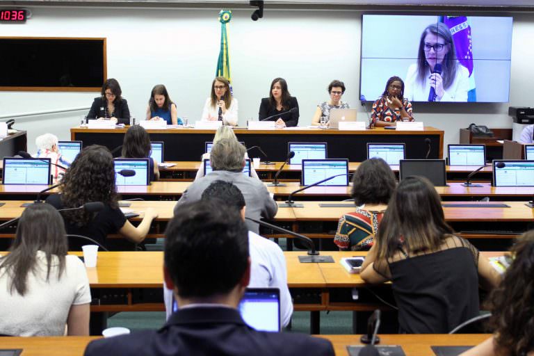 Mulheres na política