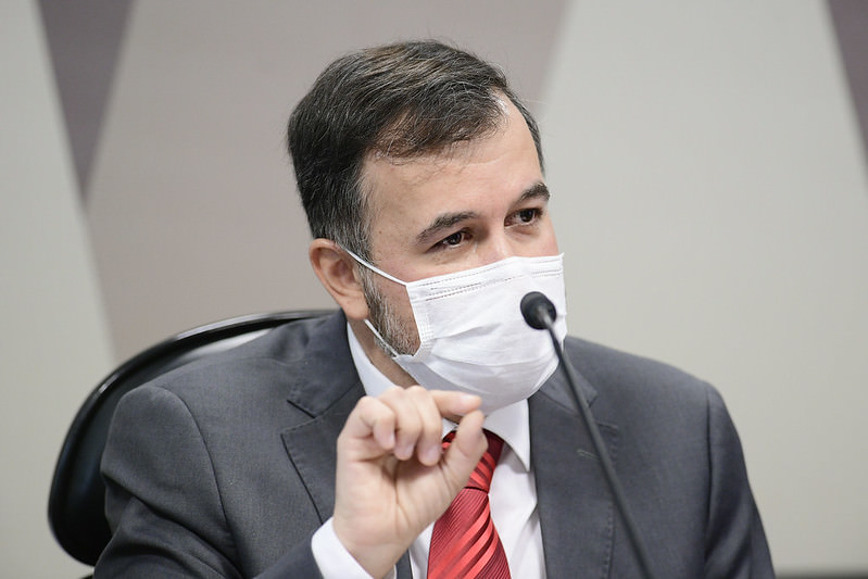 CPI da Covid: auditor do TCU nega ter mudado dados de mortes