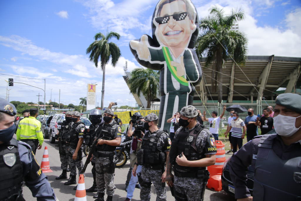 Apoiadores prometem recepção calorosa a Bolsonaro em Manaus