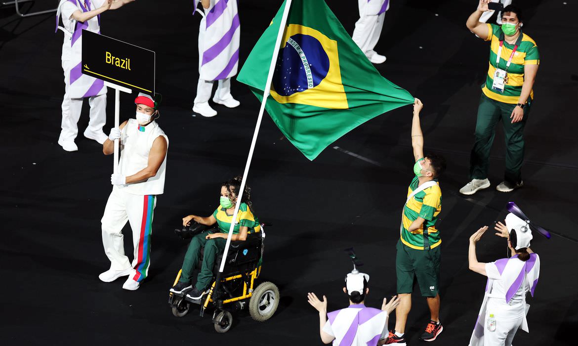 Jogos Paralímpicos começam nesta terça com mais de 200 atletas do Brasil