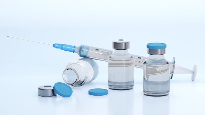 Anvisa autoriza testes de medicamento para pneumonia associada à covid