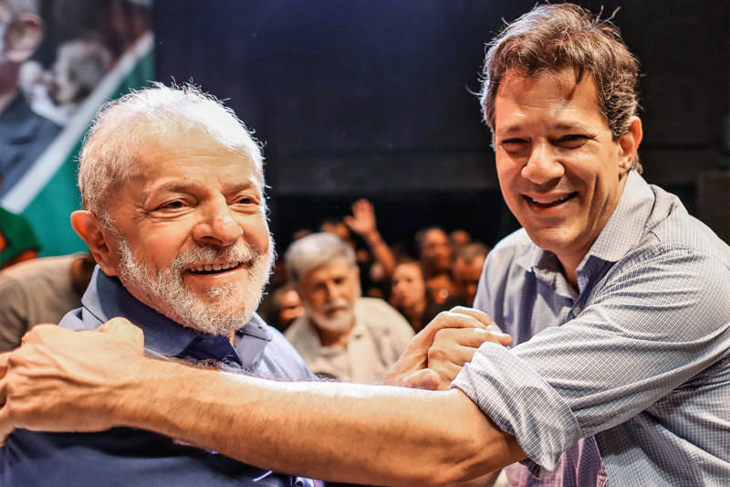 Chamado de ‘poste de Lula’, Haddad justifica: ‘Não ia deixar ele na mão’