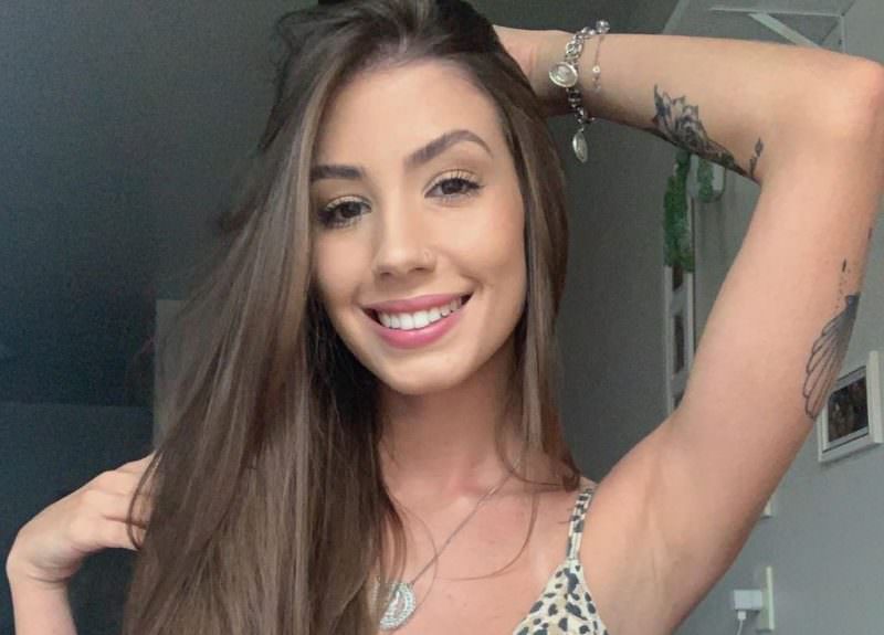 Maria Lina é alvo de ataques na internet após romper com Whindersson Nunes