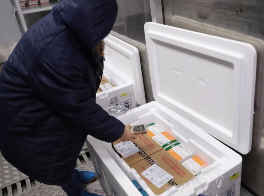 Novo lote com mais de 25 mil vacinas chega ao Amazonas neste domingo