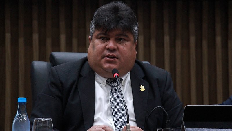 David Reis vai pagar mais de R$ 1 milhão para alugar equipamentos de TI