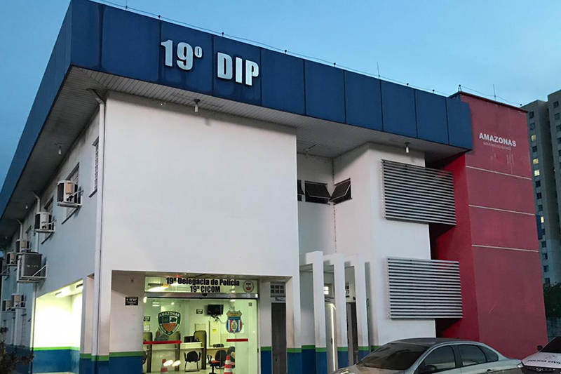 Dois homens ligados ao tráfico de drogas são presos na Compensa