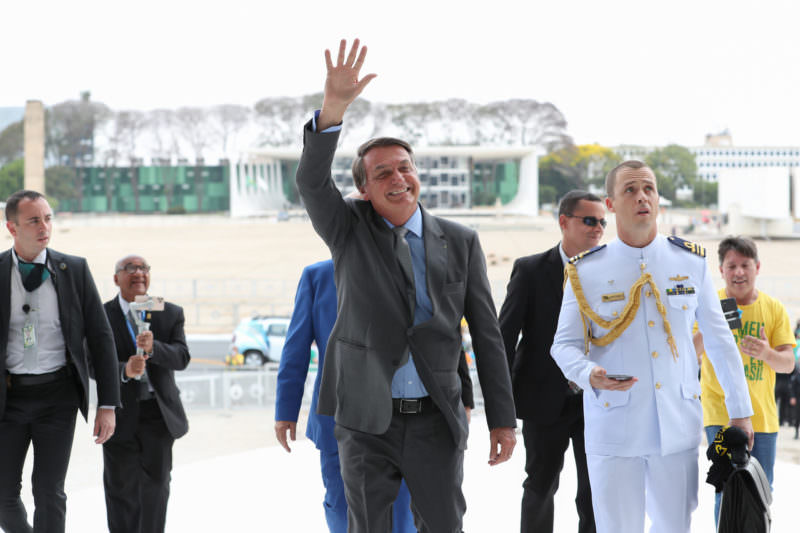 Bolsonaro altera Marco Civil da Internet para proteger ‘liberdade de expressão’