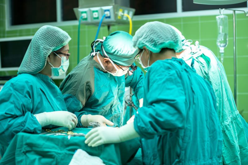 Pandemia impede realização de mais de 1 milhão de cirurgias em um ano