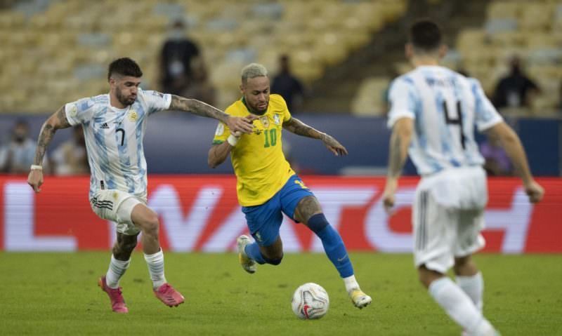Contra Argentina de Messi, Neymar tem chance de provar que não está gordo